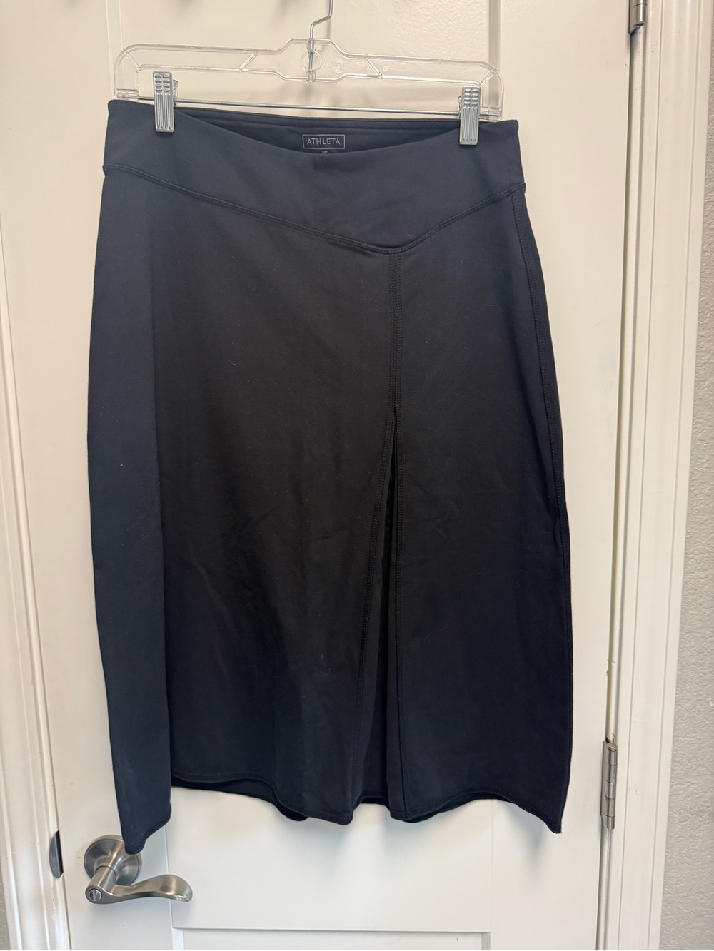 Athleta Black Midi A-Line Active Skirt
